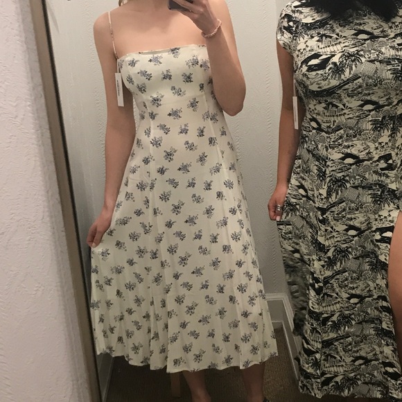 Reformation Dresses & Skirts - Reformation Midi Dress
